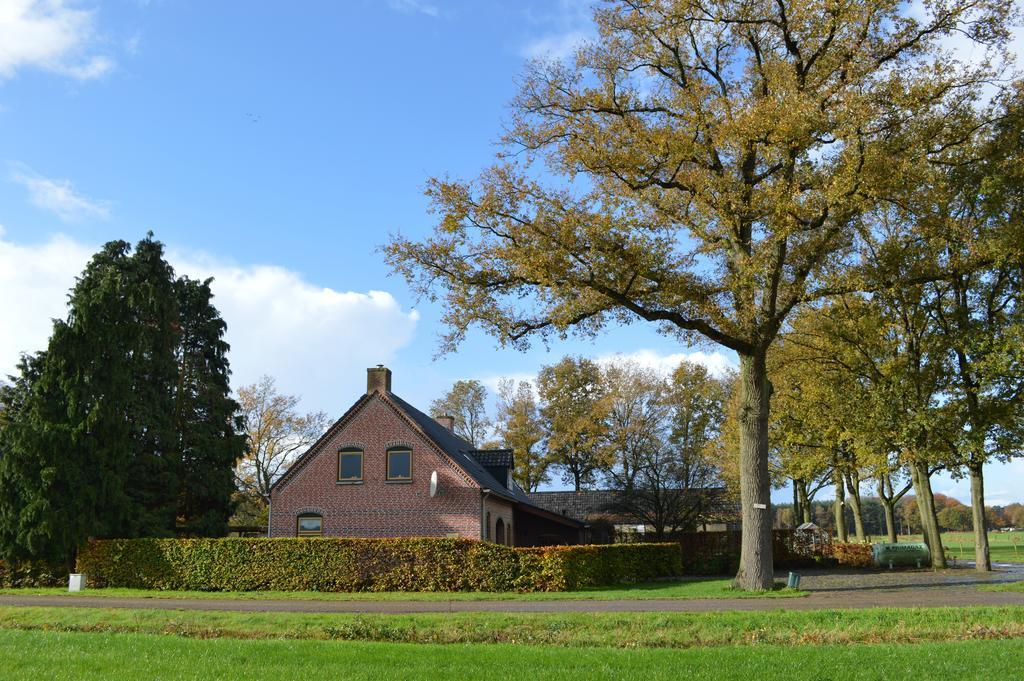Huize Ouwervelden Bed and Breakfast Wouwsche Plantage Eksteriør billede